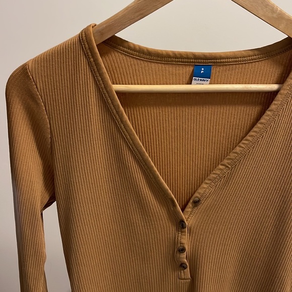 Long sleeve ribbed top - Picture 2 of 4